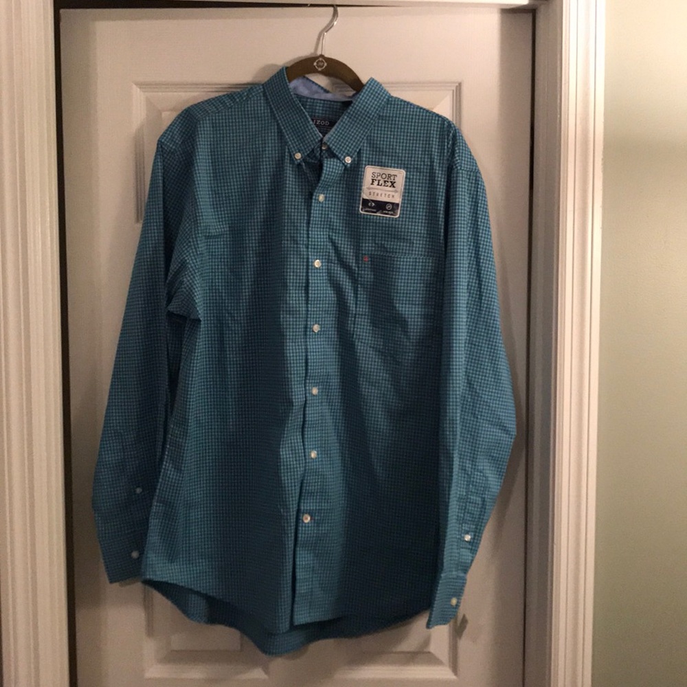 NWT checkered button up